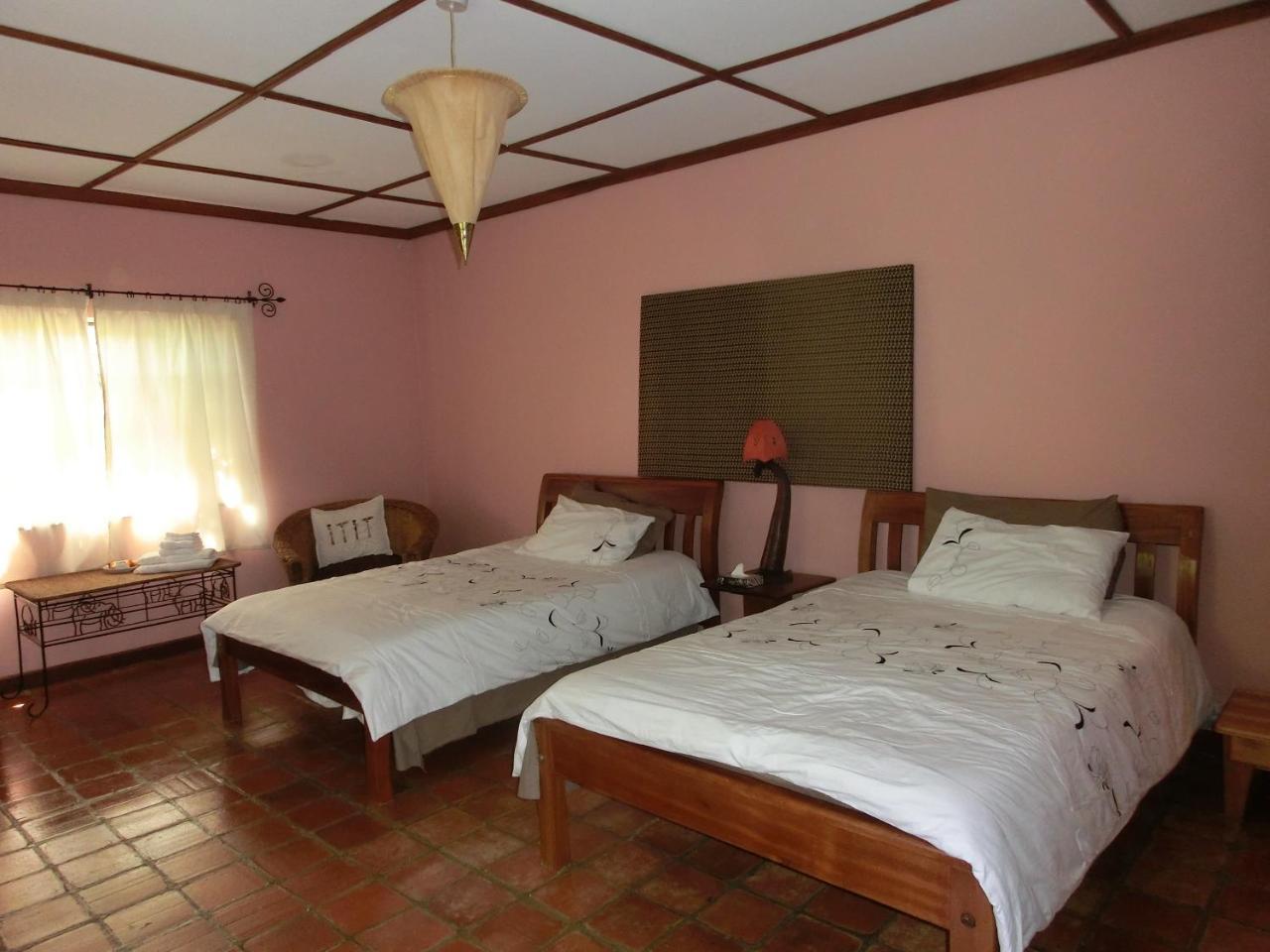 Mwanzo Lodge ไนวาชา ภายนอก รูปภาพ